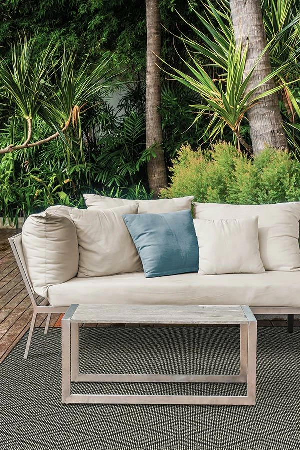 Best Sale 💯 Ruggable Outdoor Halo Diamond Black Rug 🥰 - Image 4