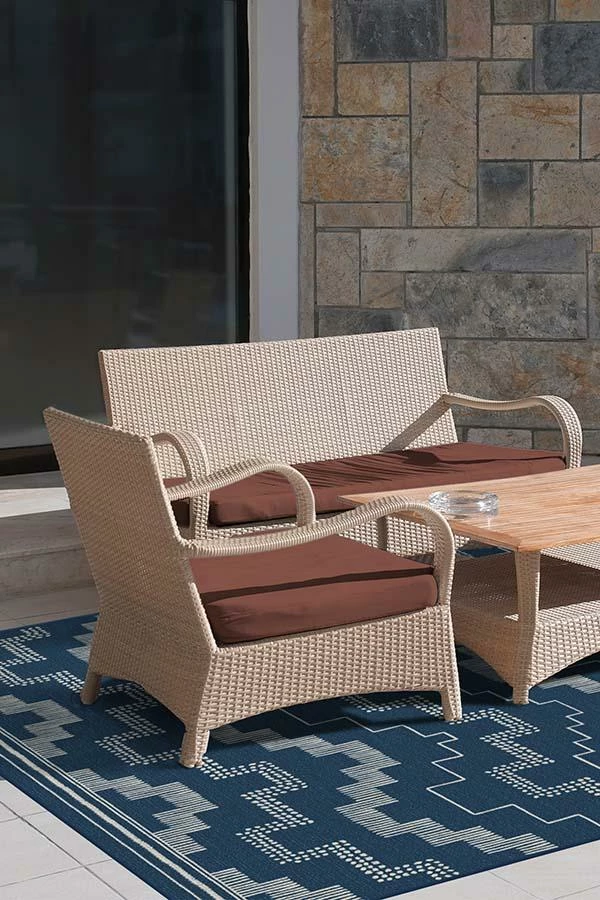 Budget ๐ฏ Ruggable Outdoor Meseta Navy Rug โค๏ธ - Image 4